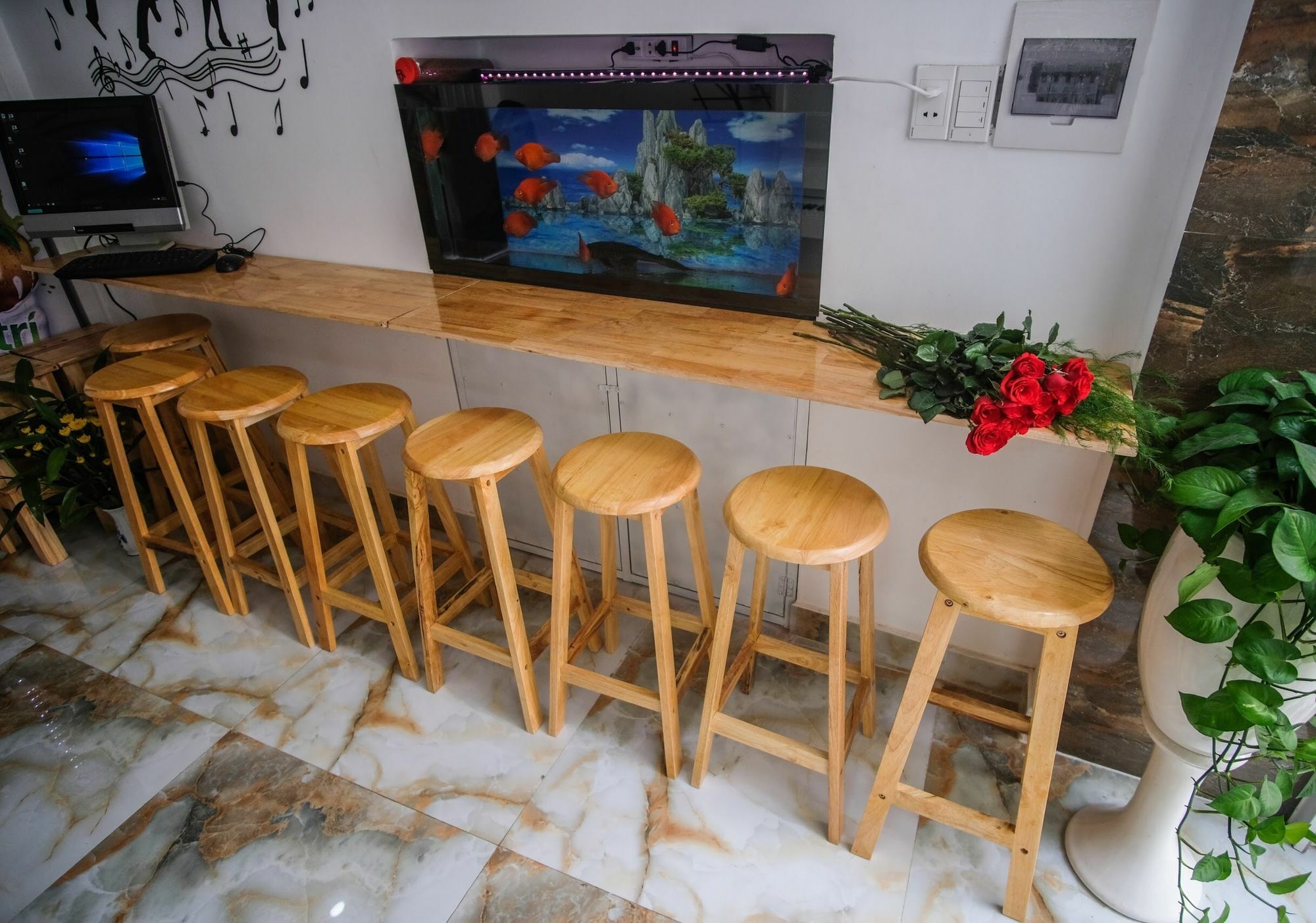 Dola Hostel Хошимин Экстерьер фото
